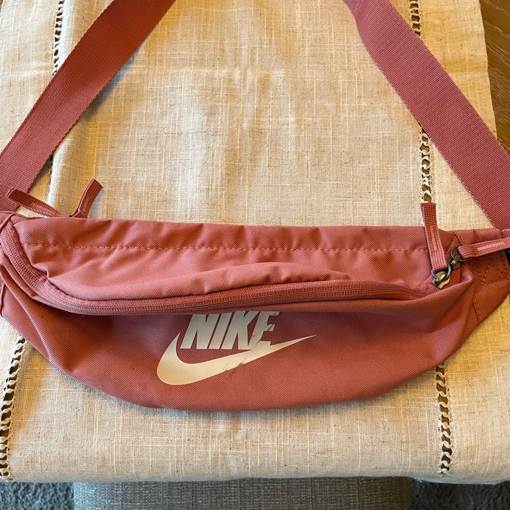 NIKE Women Sports Bag